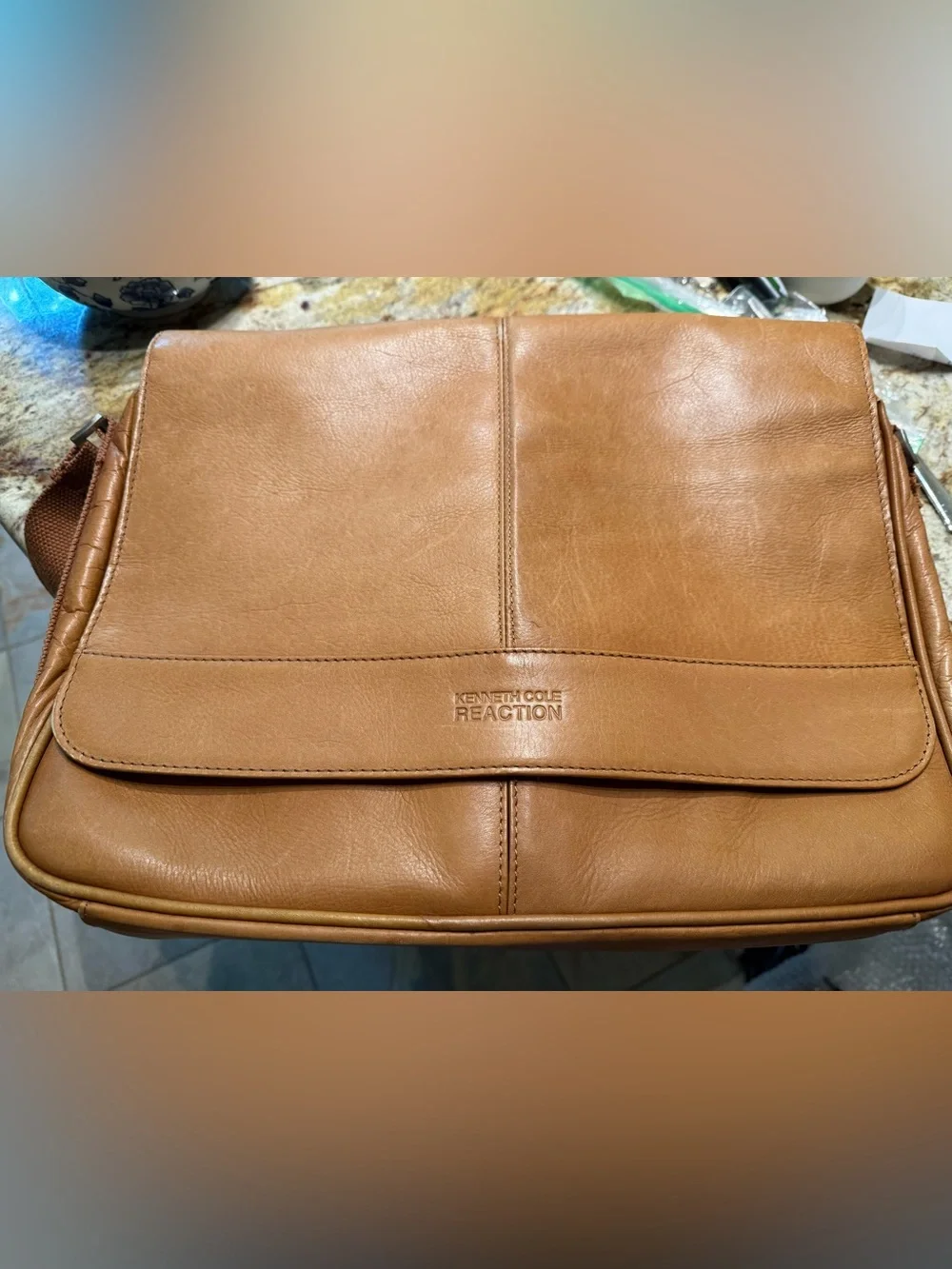 Kenneth Cole Reaction Cognac Leather Messenger Bag